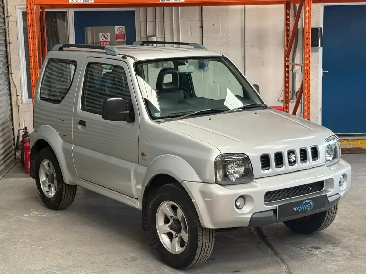 Used Suzuki Jimny 2005 Silver SUV