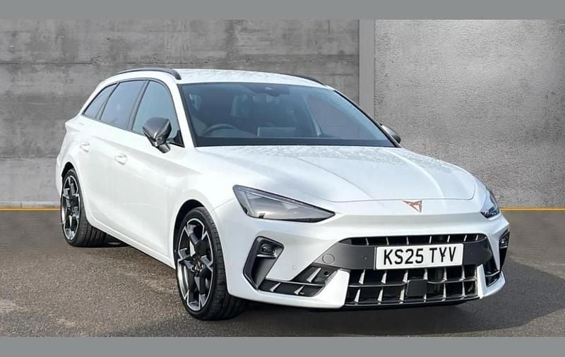 Used Cupra Leon 147 HP (108 kW) 2025 White Estate