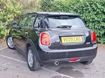 Used Mini Cooper Classic 136 HP (100 kW) 2020 Black Hatchback