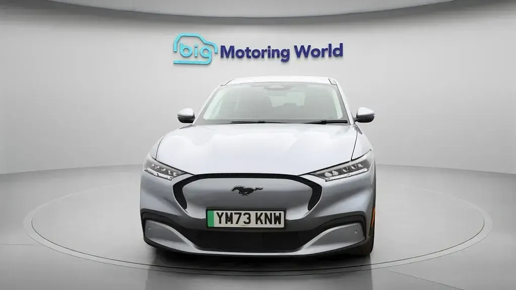 Usado Ford Mustang Mach-E Standard Range 197 kW (269 HP) 2024 SUV