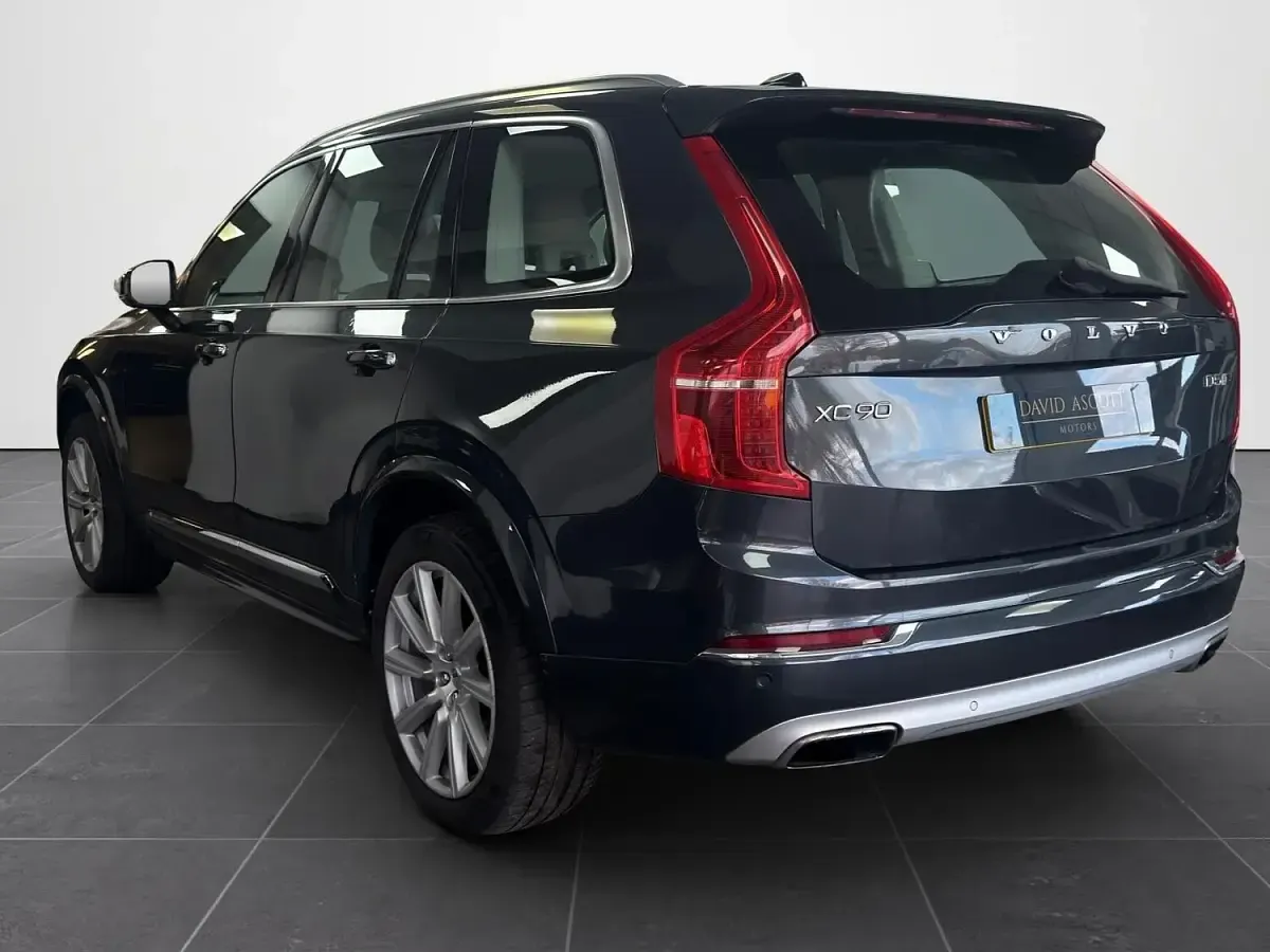 Used Volvo XC90 Inscription 2017 Grey SUV