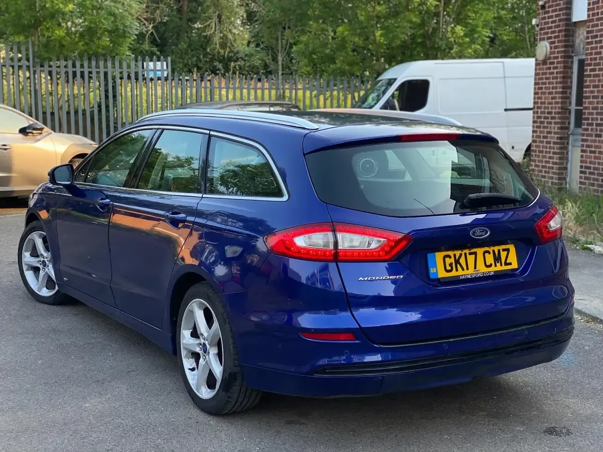 Used Ford Mondeo Titanium 150 HP (110 kW) 2017 Blue Estate