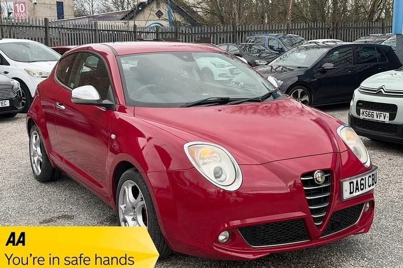 Used Alfa Romeo MiTo Distinctive 135 HP (99 kW) 2011 Red Hatchback