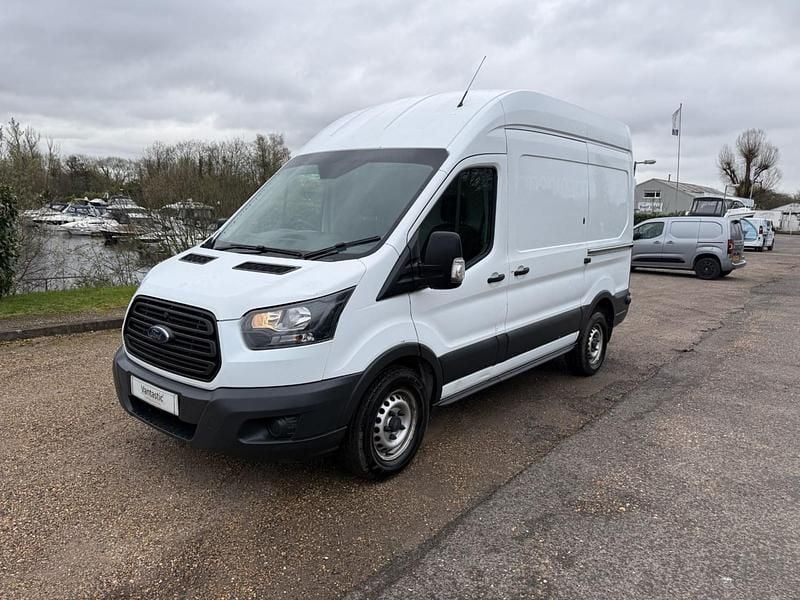 Used Ford Transit 130 HP (95 kW) 2018 White Van
