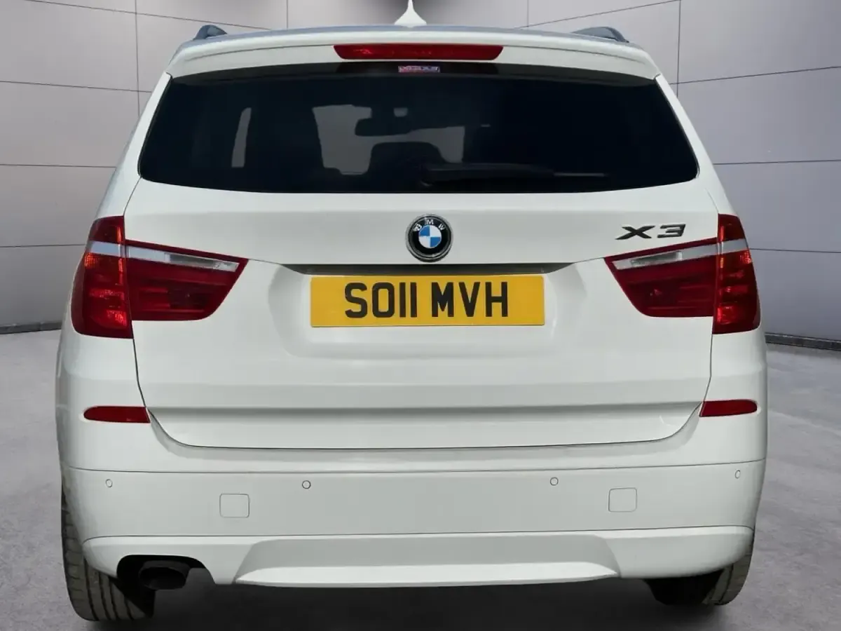 Begagnad BMW X3 Sport Line 184 HK (135 kW) 2011 Vit SUV