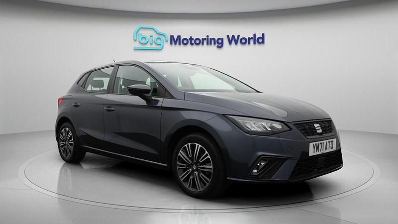 Used Seat Ibiza SE Technology 95 HP (69 kW) 2022 Grey Hatchback