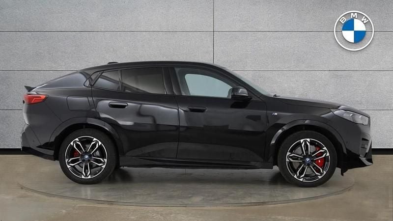 Used BMW iX2 M Sport 147 kW (201 HP) 2025 Black SUV