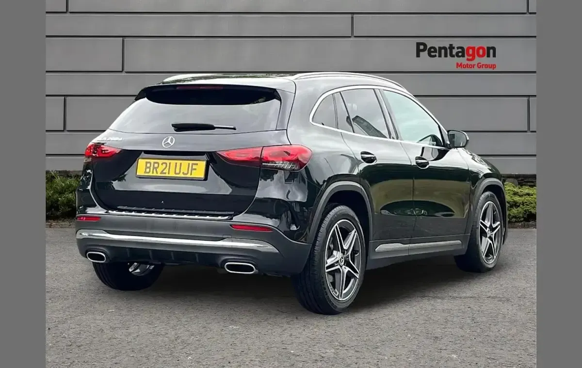 Used Mercedes GLA200 AMG line 150 HP (110 kW) 2021 Black SUV