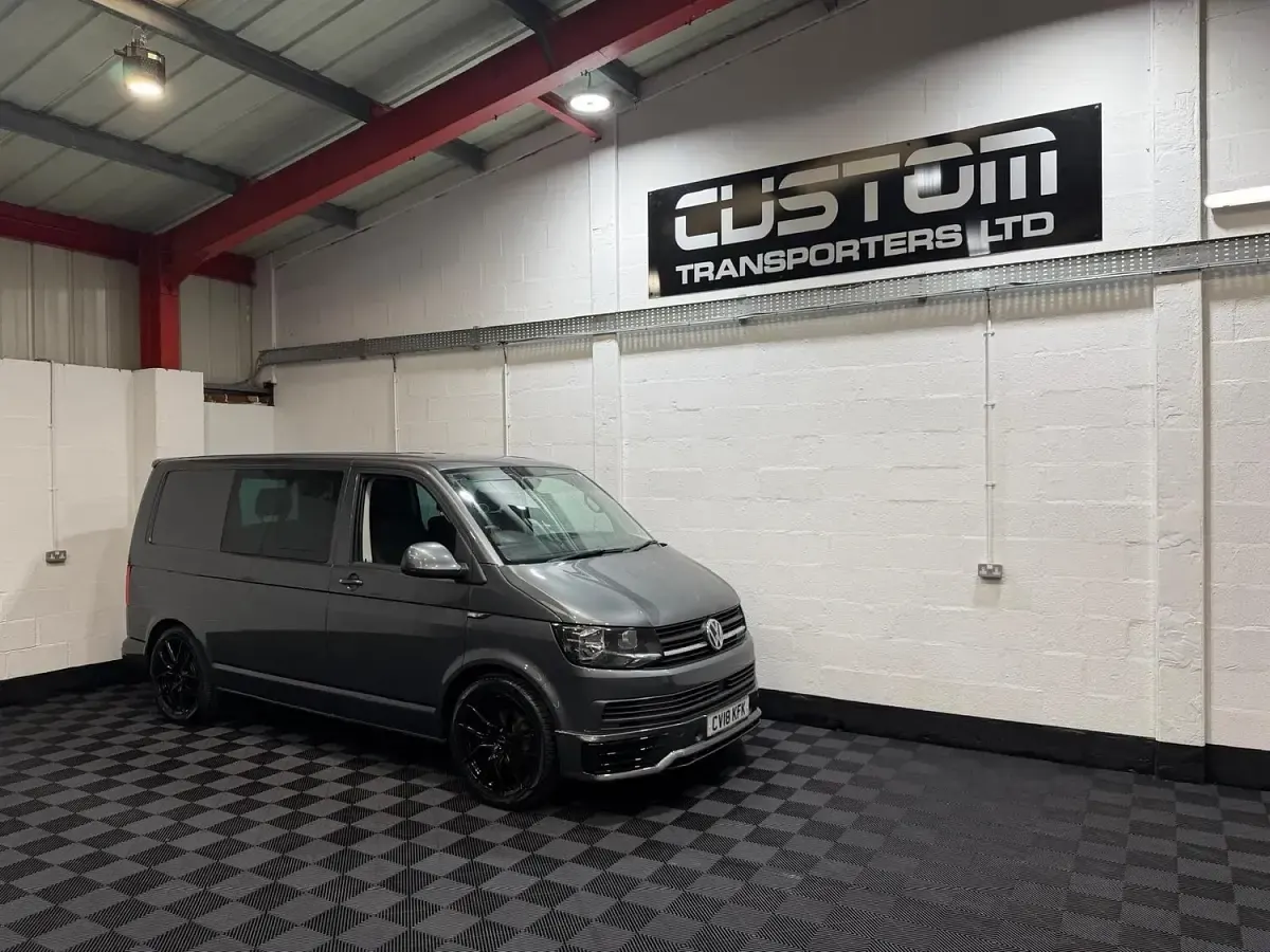 Used VW T6 Trendline 150 HP (110 kW) 2018 Grey Van