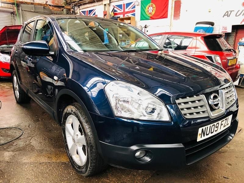 Blue Used 2009 Nissan Qashqai Acenta SUV | £2,390 (Fair price) - Image 1/2