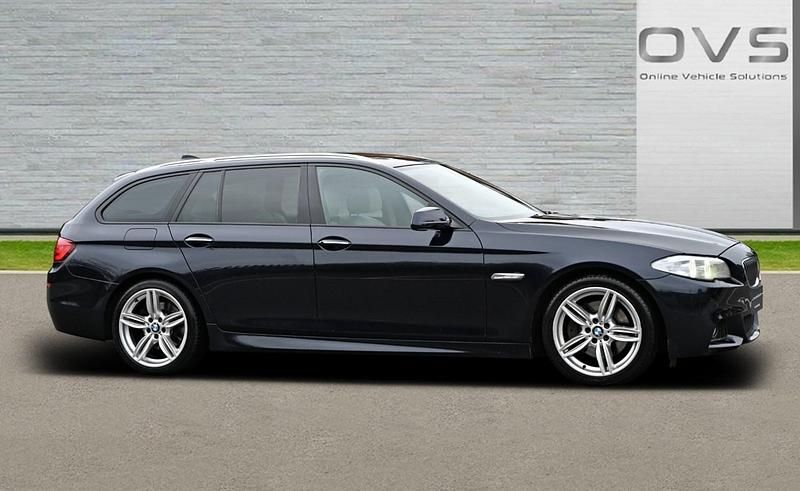 Black Used 2011 BMW 525 M Sport Estate | £5,990 - Image 1/4