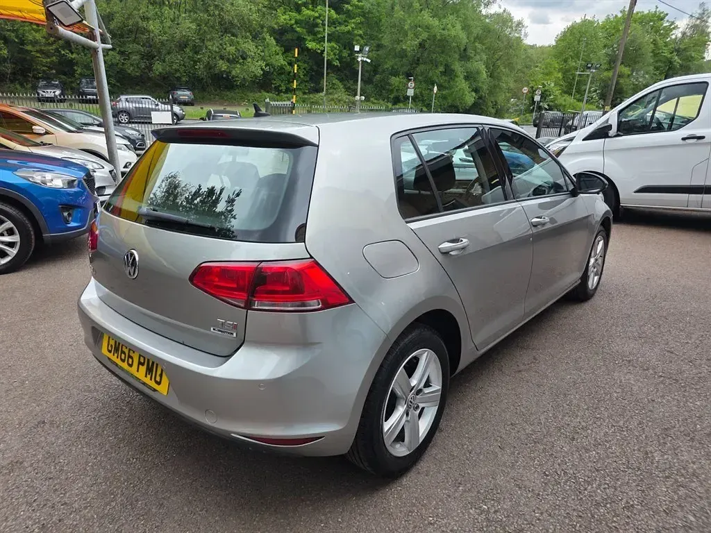 Używany VW Golf VII Edition 2017 Srebrny Hatchback