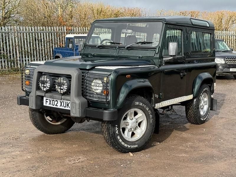 Used Land Rover Defender 127 HP (93 kW) 2002 Green SUV