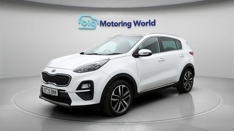 Used Kia Sportage 136 HP (100 kW) 2021 White SUV
