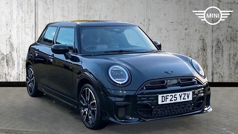 Black Used 2025 Mini Cooper S Hatch Hatchback | £26,999 (Fair price) - Image 1/4