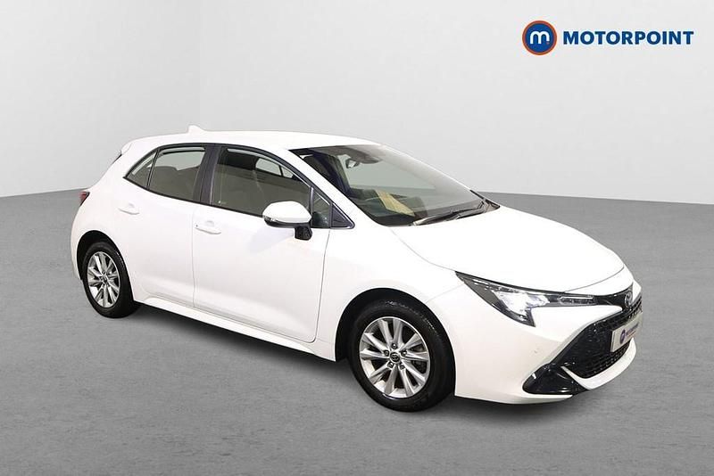 Used Toyota Corolla 2023 White Hatchback