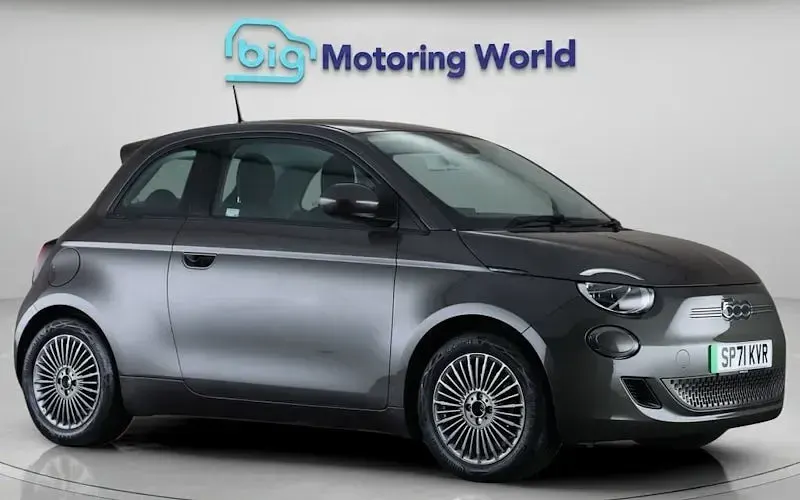 Used Fiat 500e Icon 86 kW (118 HP) 2023 Hatchback