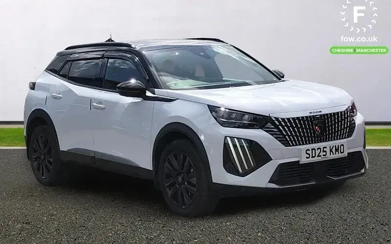 Usado Peugeot 2008 GTi 137 HP (100 kW) 2025 SUV
