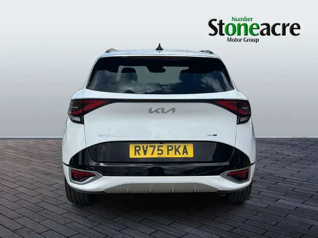 New Kia Sportage GT-Line 241 HP (177 kW) 2025 White SUV