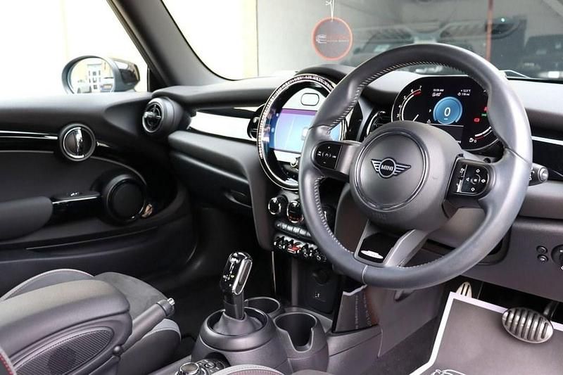 Begagnad Mini Cooper Hatch 2021 Blå Halvkombi