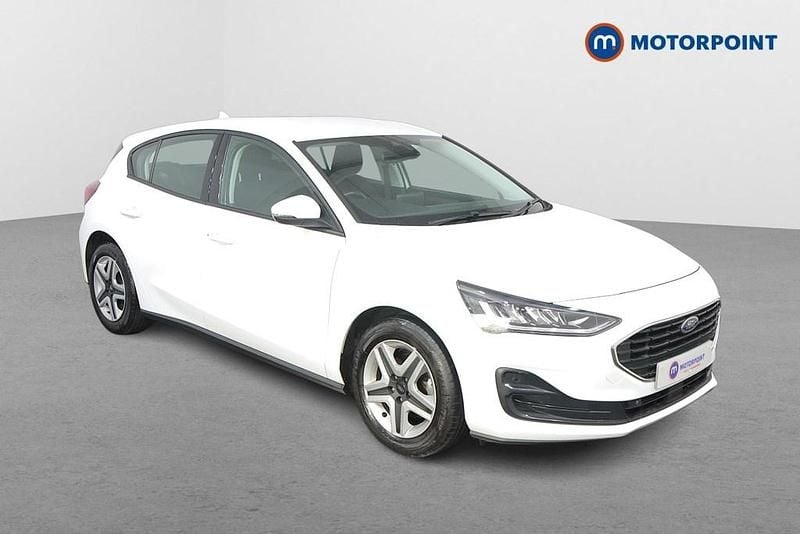 White Used 2022 Ford Focus Zetec Hatchback | £13,649 (Good price) - Image 1/4