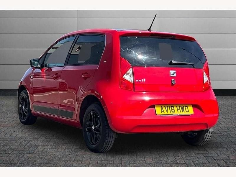 Begagnad Seat Mii Design 60 HK (44 kW) 2018 Röd Halvkombi