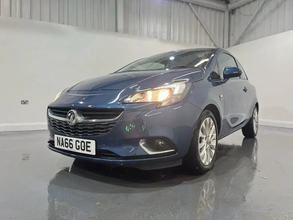 Used Vauxhall Corsa 90 HP (66 kW) 2016 Blue Hatchback