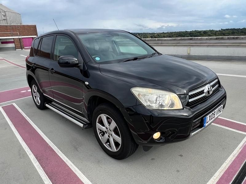 Black Used 2009 Toyota RAV4 SUV | £3,930 (Fair price) - Image 1/4