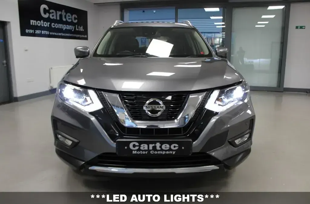 Used Nissan X-Trail Tekna 130 HP (95 kW) 2018 Grey SUV