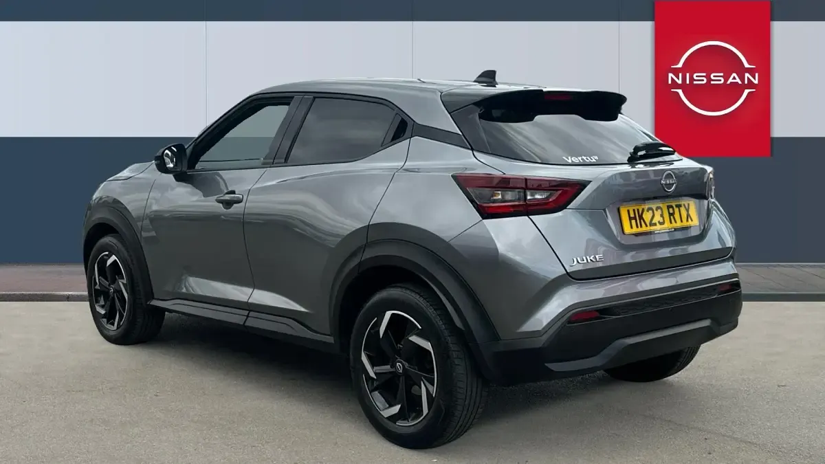 Used Nissan Juke N-Connecta 114 HP (83 kW) 2023 Grey SUV