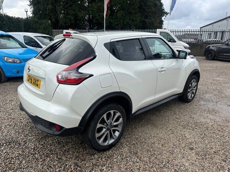 Used Nissan Juke Tekna 2019 White SUV