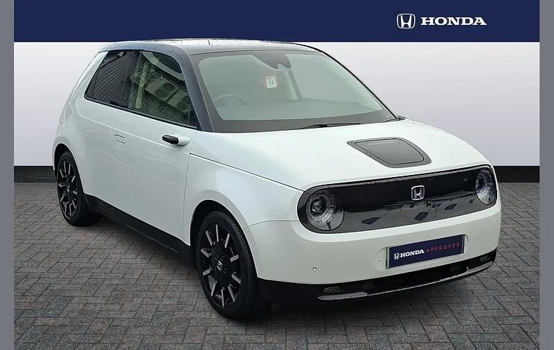 White Used 2020 Honda e Advance Hatchback | £13,990 (Fair price) - Image 1/4