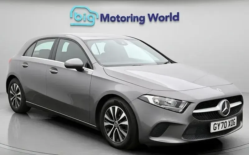 Usado Mercedes A180 SE 116 HP (85 kW) 2020 Citadino