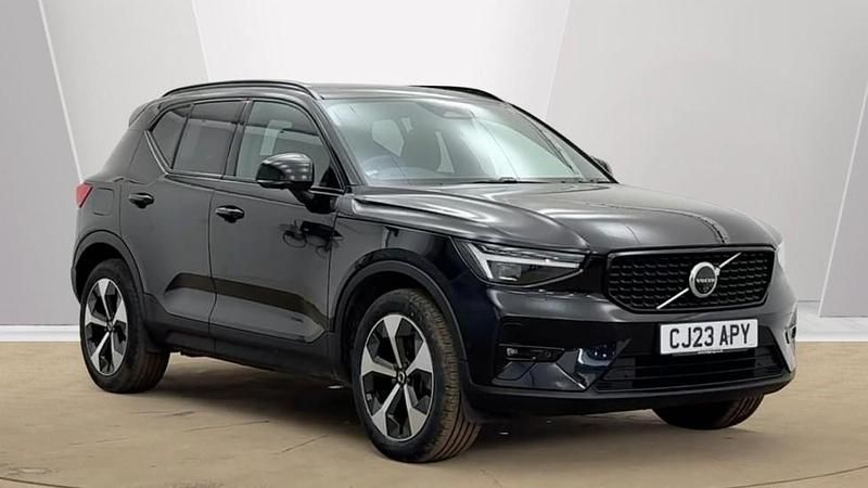 Used Volvo XC40 Ultimate 197 HP (144 kW) 2023 Metallic  onyx black SUV