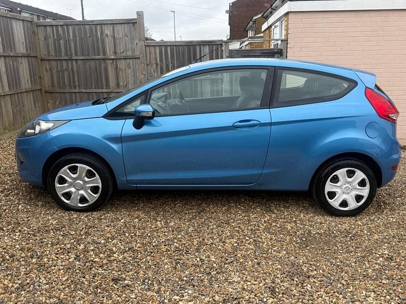 Used Ford Fiesta 2010 Blue Hatchback