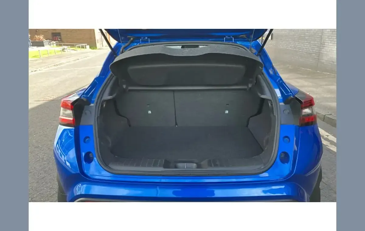 Used Nissan Juke N-Connecta 112 HP (82 kW) 2022 Blue SUV