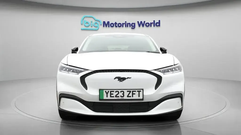 Used Ford Mustang Mach-E Standard Range 197 kW (269 HP) 2023 SUV