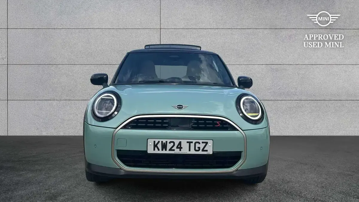 Used Mini Cooper S Hatch 201 HP (147 kW) 2024 Green Hatchback