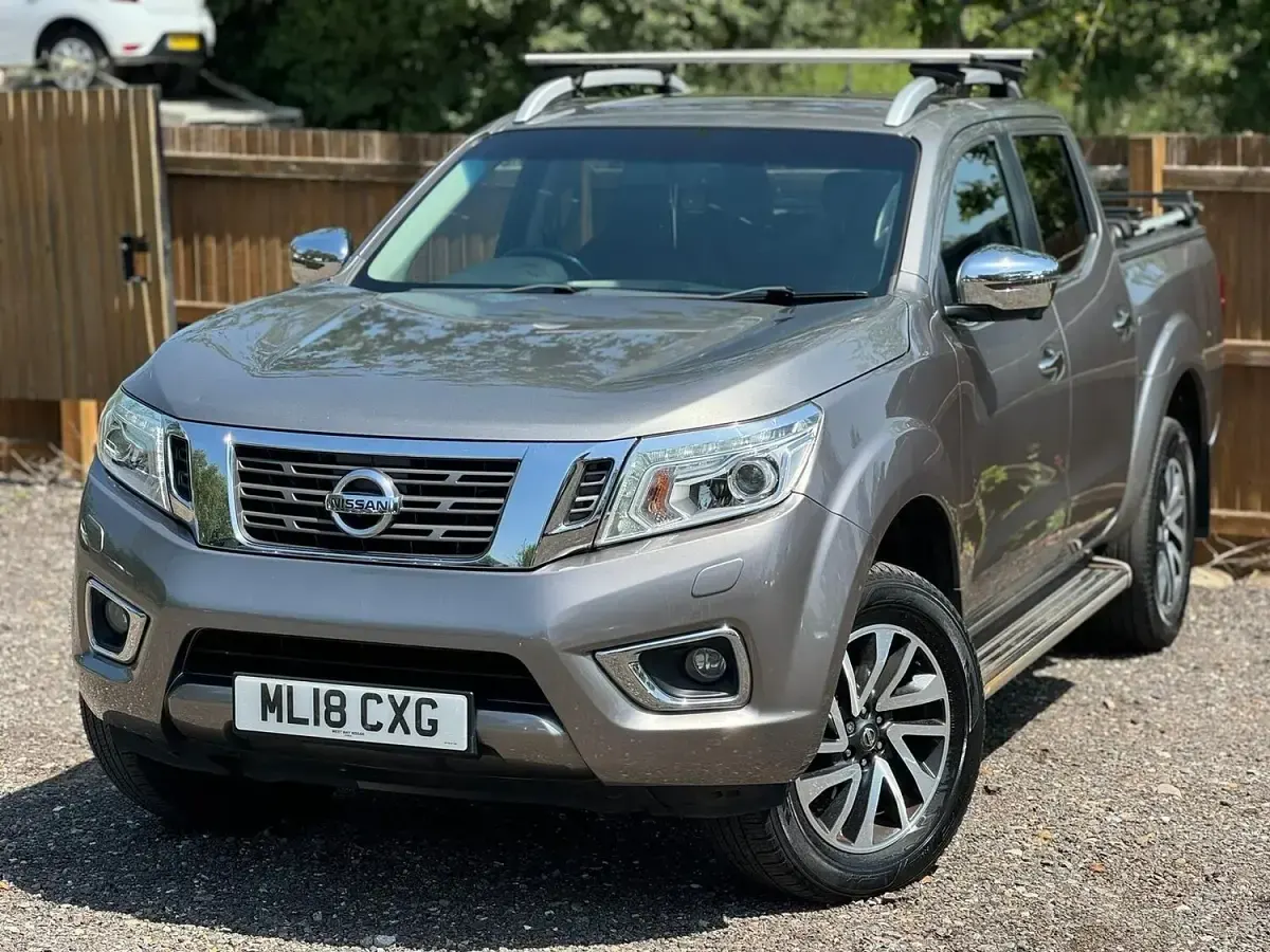 Used Nissan Navara Tekna 2018 Grey Pickup