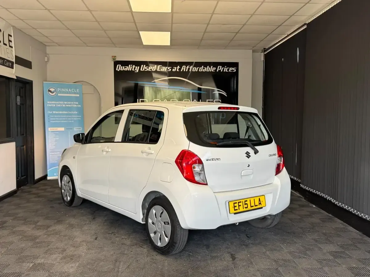 Used Suzuki Celerio 68 HP (50 kW) 2015 White Hatchback