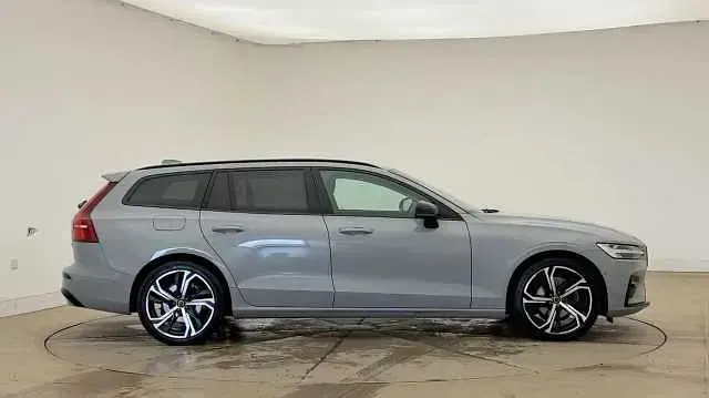 Used Volvo V60 Ultra 194 HP (142 kW) 2026 Estate