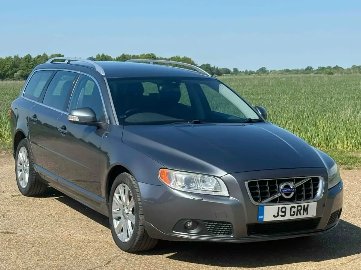 Used Volvo V70 SE Lux 175 HP (128 kW) 2009 Grey Estate