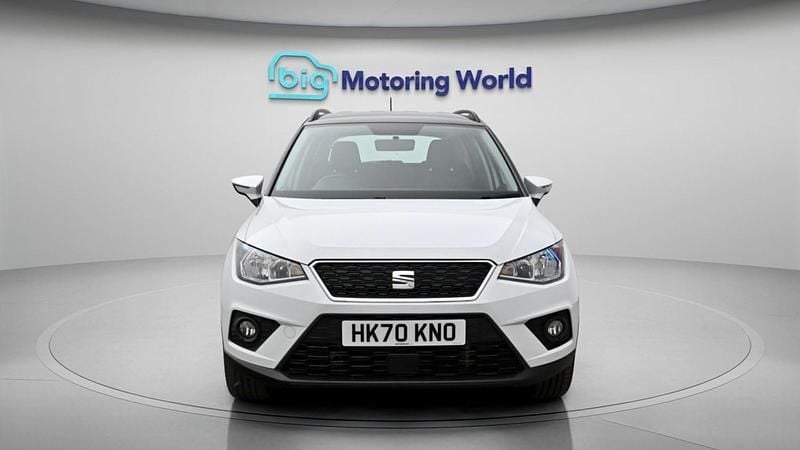 Used Seat Arona SE Technology 95 HP (69 kW) 2020 White SUV