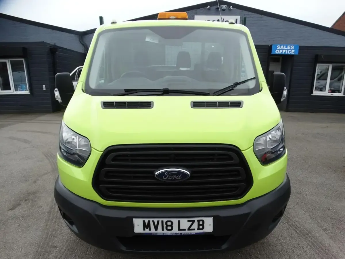 Begagnad Ford Transit 2018 Grön