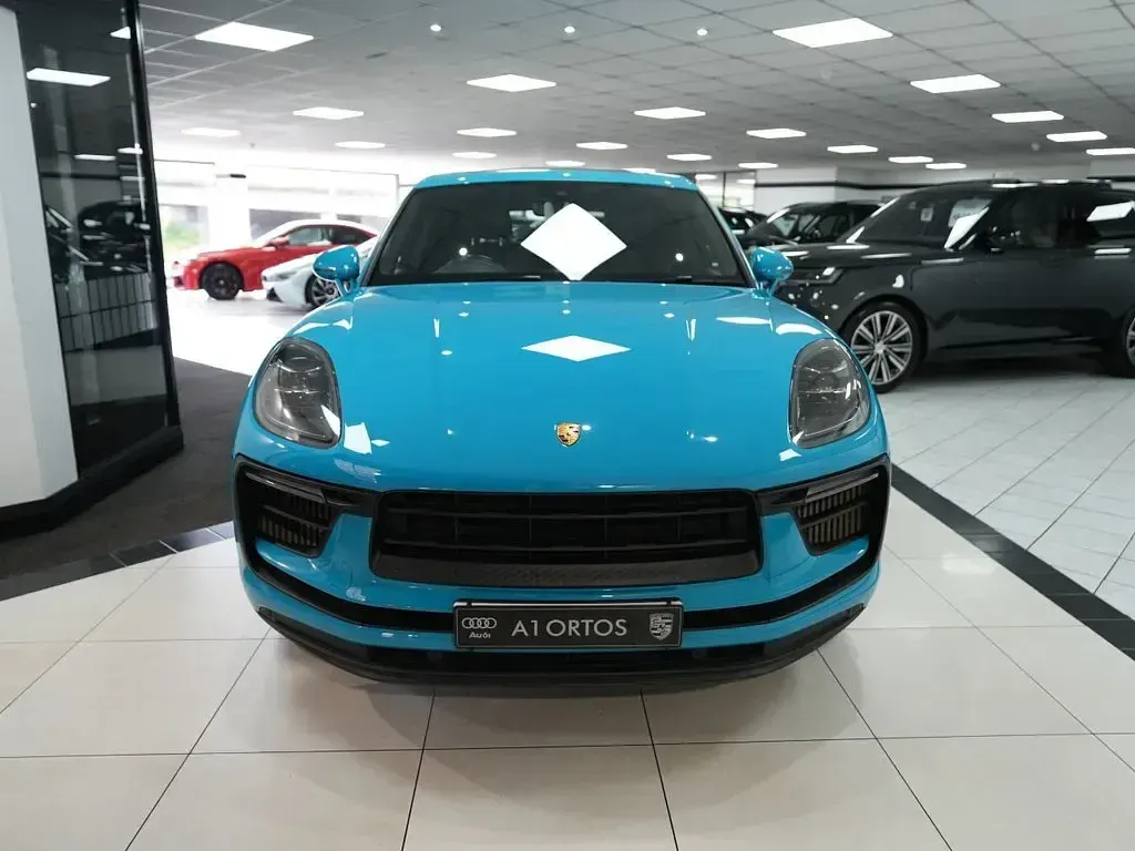 Used Porsche Macan 380 HP (279 kW) 2021 Blue SUV