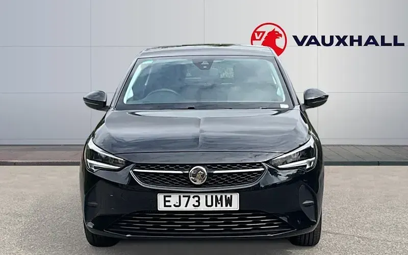 Used Vauxhall Corsa Design Edition 101 HP (74 kW) 2023 Black Hatchback