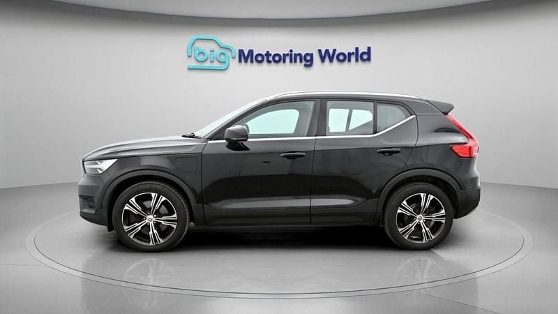 Used Volvo XC40 Inscription 2022 Black SUV