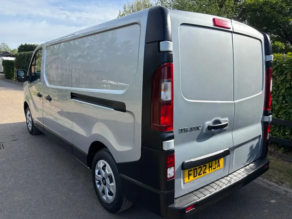 Used Renault Trafic Business 2022 Grey MPV