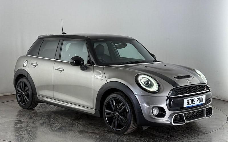 Silver Used 2019 Mini Cooper S Hatch Hatchback | £15,600 (Fair price) - Image 1/1