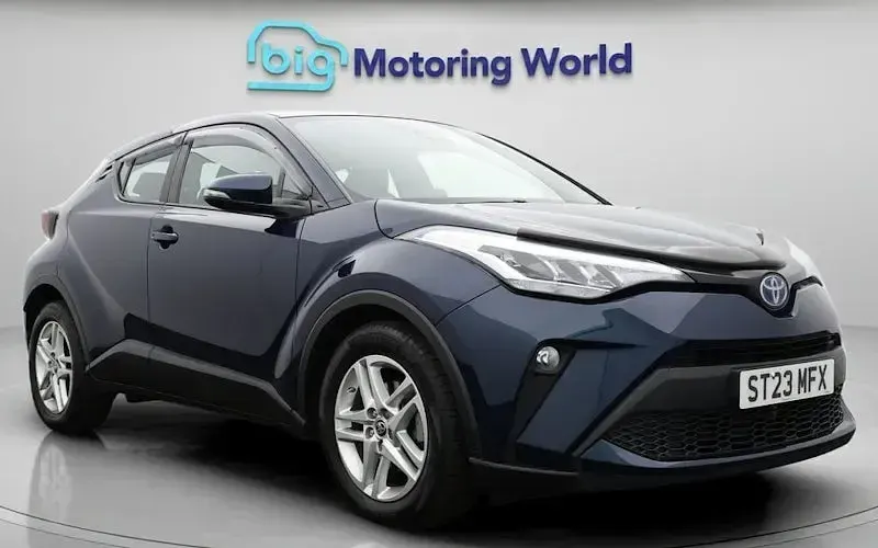 Used Toyota C-HR 122 HP (89 kW) 2023 SUV